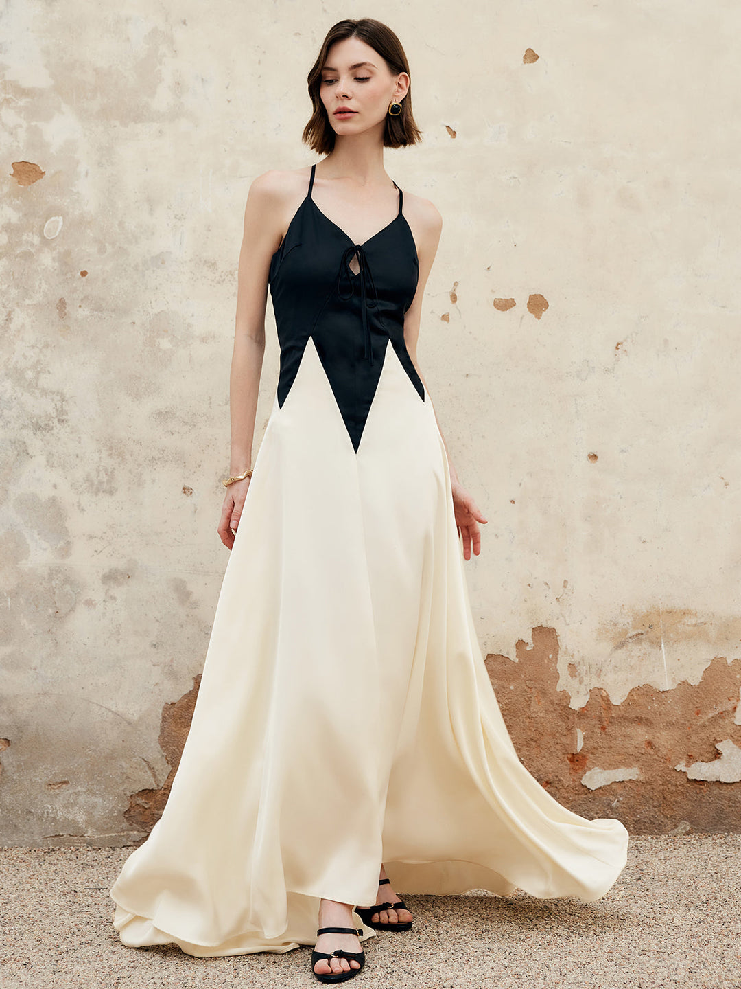 Robe Longue Patineuse Plissée Découpée Color Block