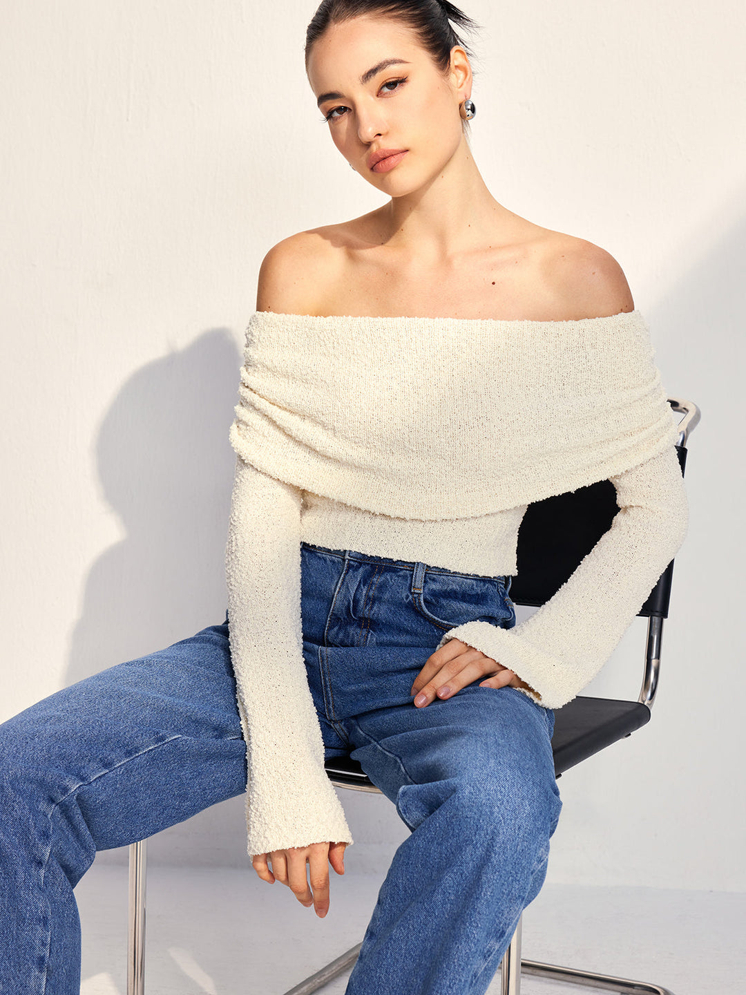 Haut en tricot uni à épaules dénudées