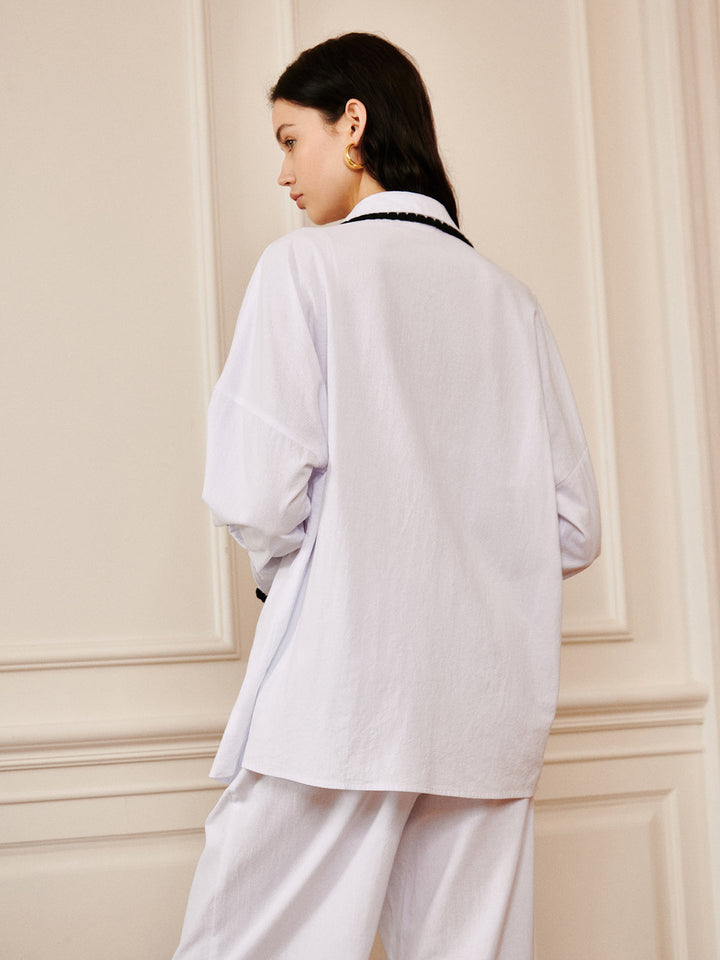 Chemise à col avec finition contrastante en pur coton