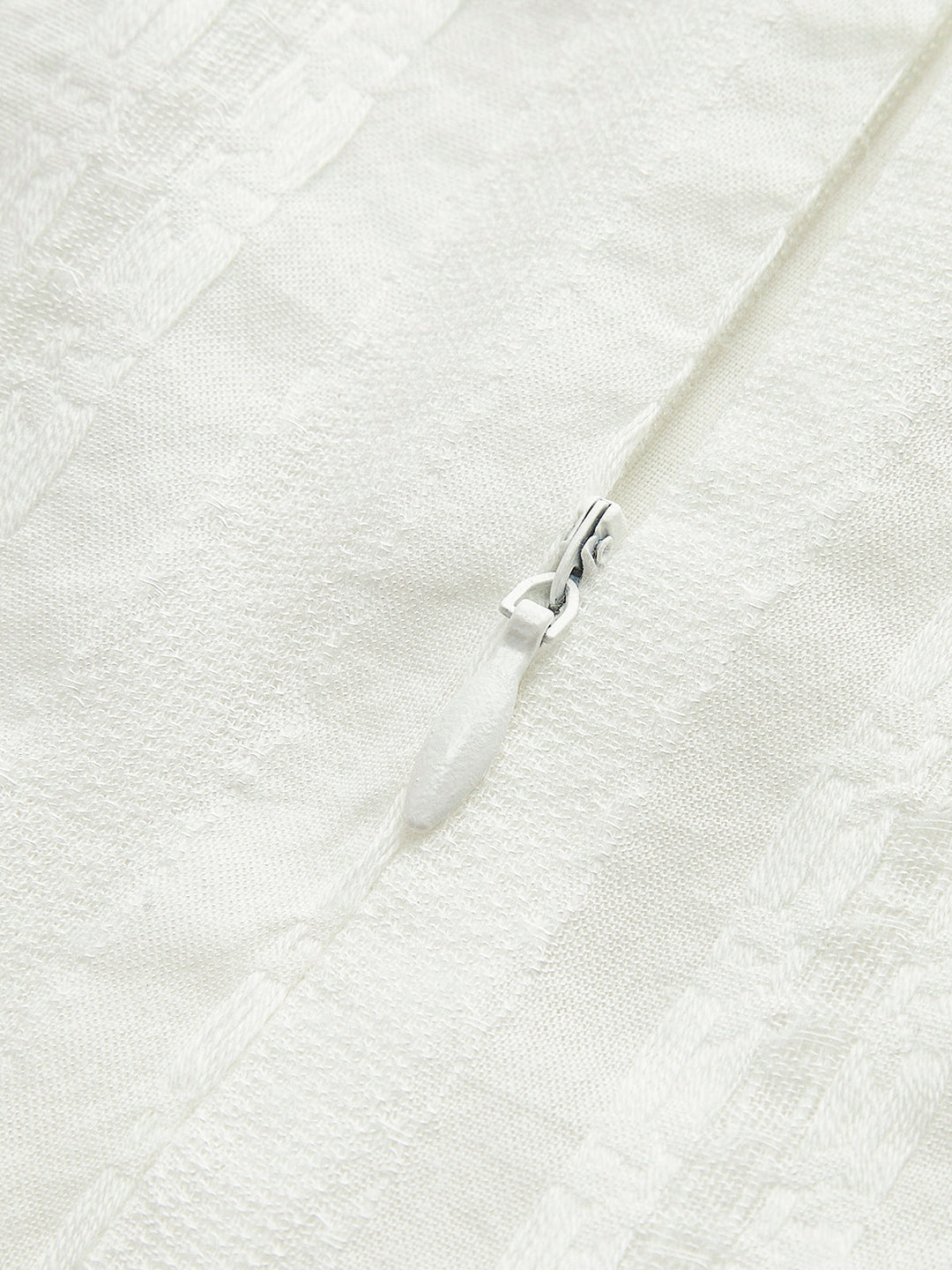 Robe Courte Semi-Transparente à Col Carré Uni