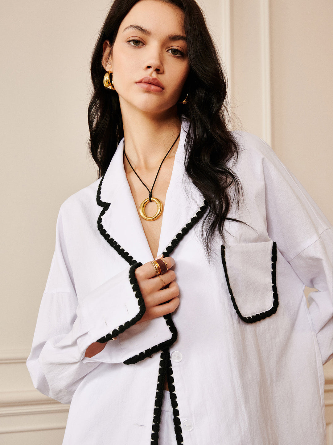 Chemise à col avec finition contrastante en pur coton