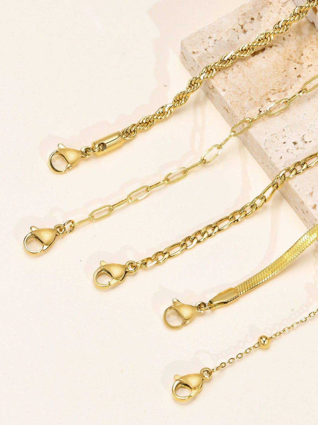 5 Bracelet Chaîne Dorée Géométrique
