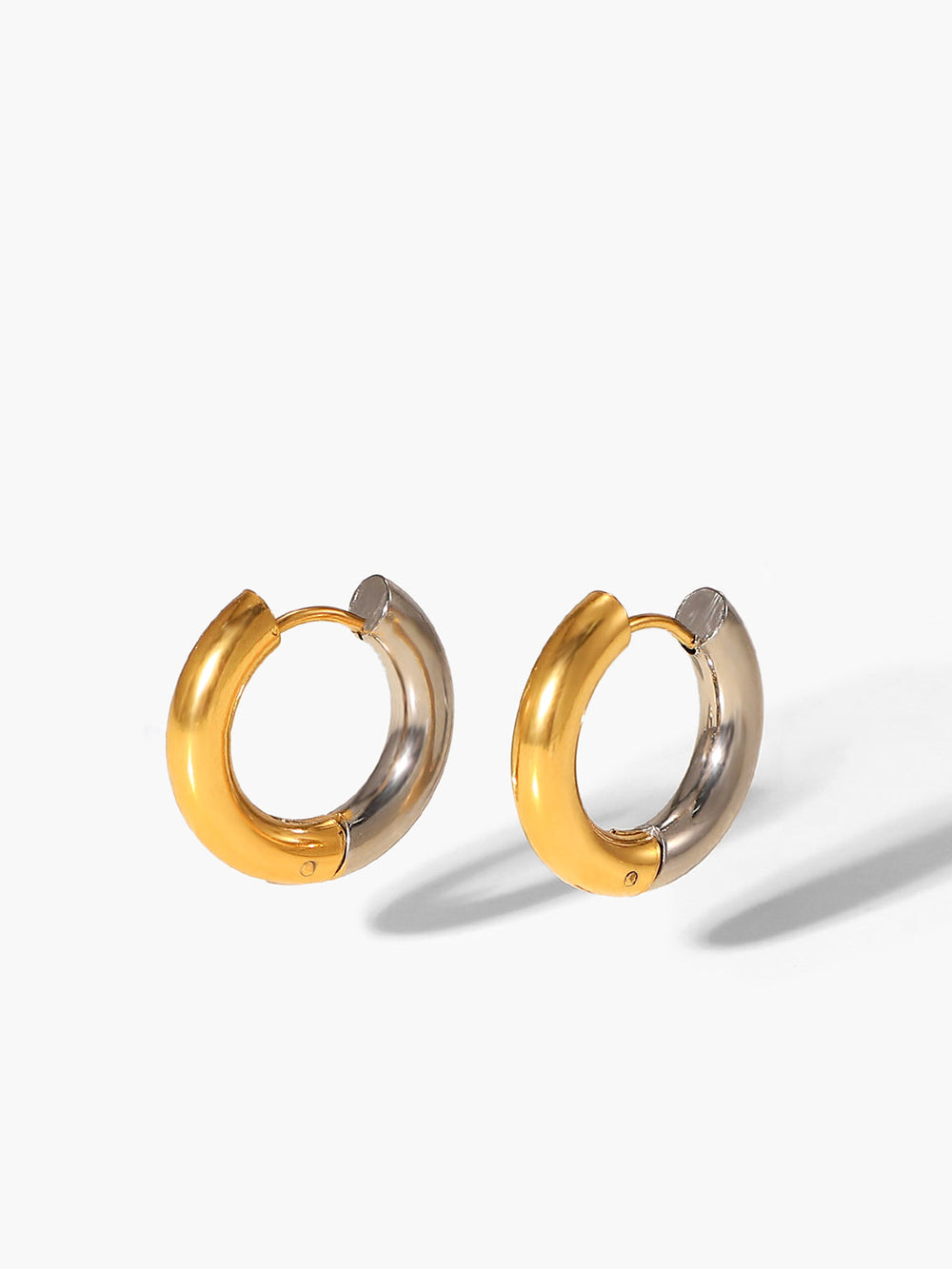 Boucles d'oreilles anneau à épissure bicolore
