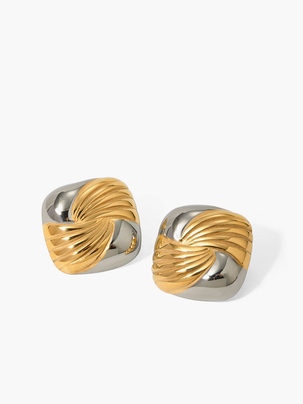Boucles d'oreilles carrées ondulées bicolores