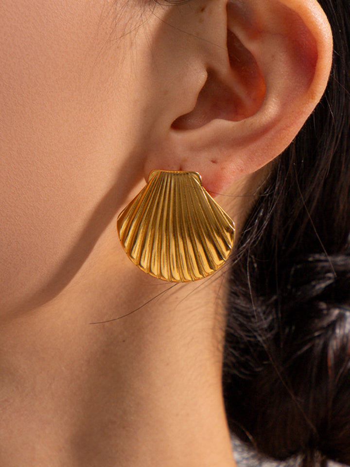 Boucles d'oreilles à clous Coquillage Doré
