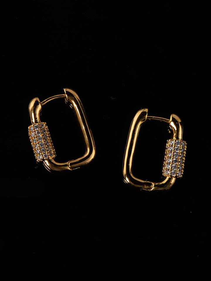 Boucles d'oreilles diamant carrées dodues