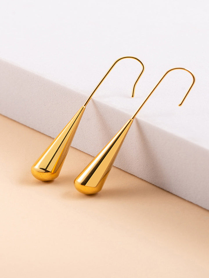 Boucles d'oreilles minimalistes en forme de goutte d'eau