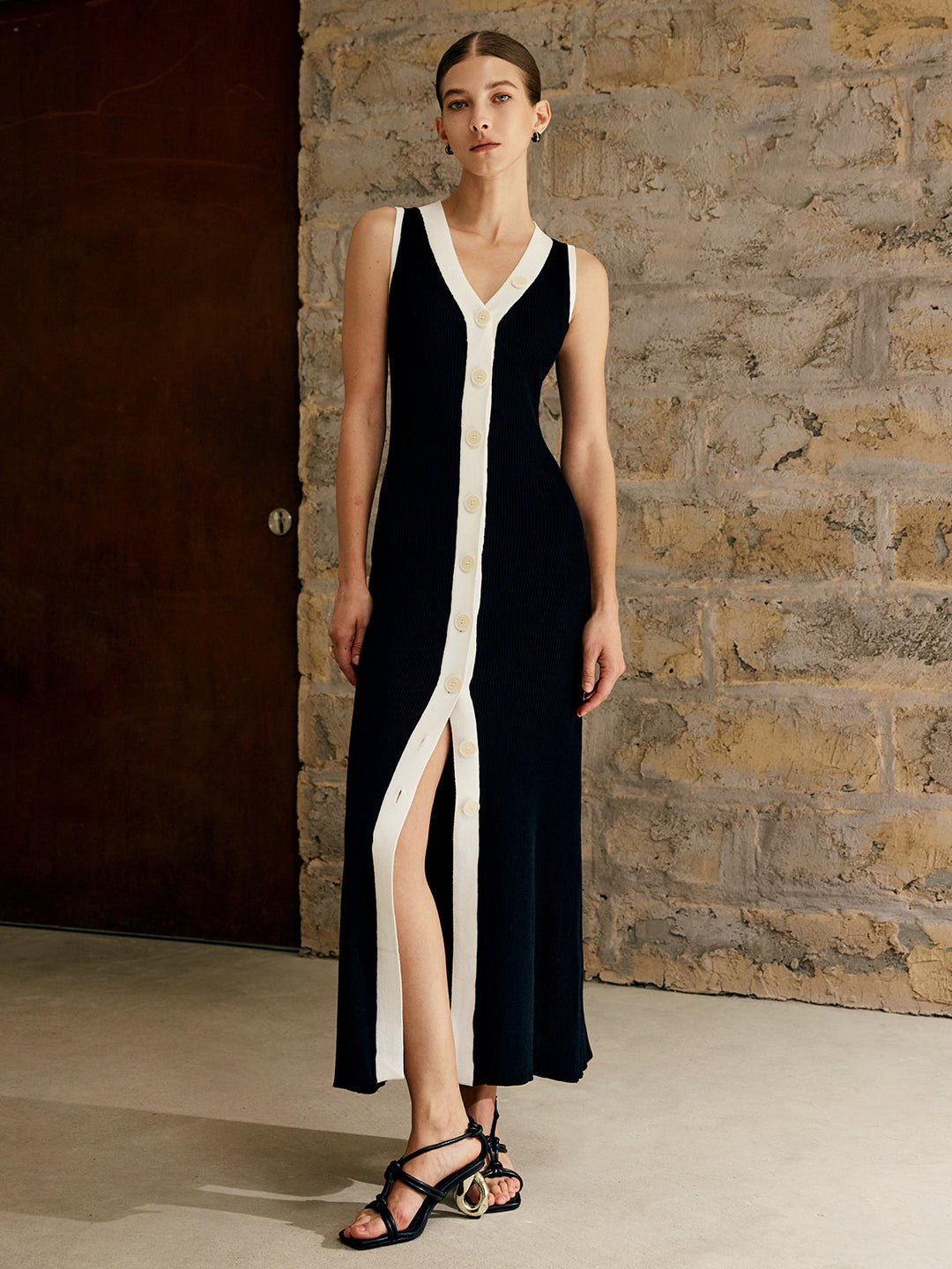 Robe Pull Col Contrast Boutonnée