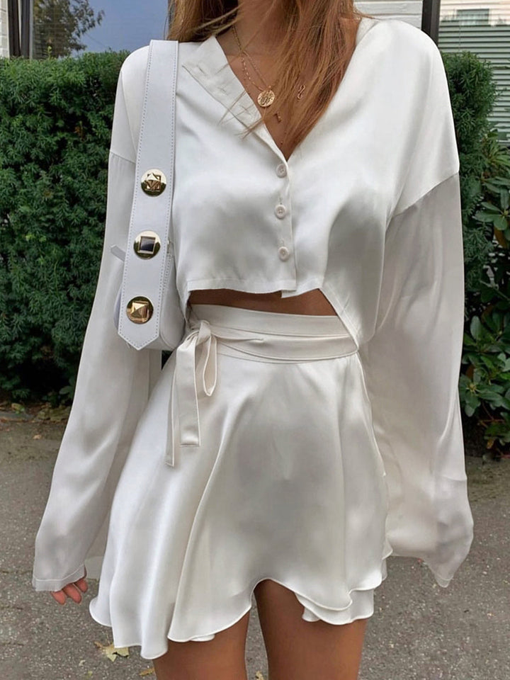 Ensemble jupe nouée à ourlet brut en satin