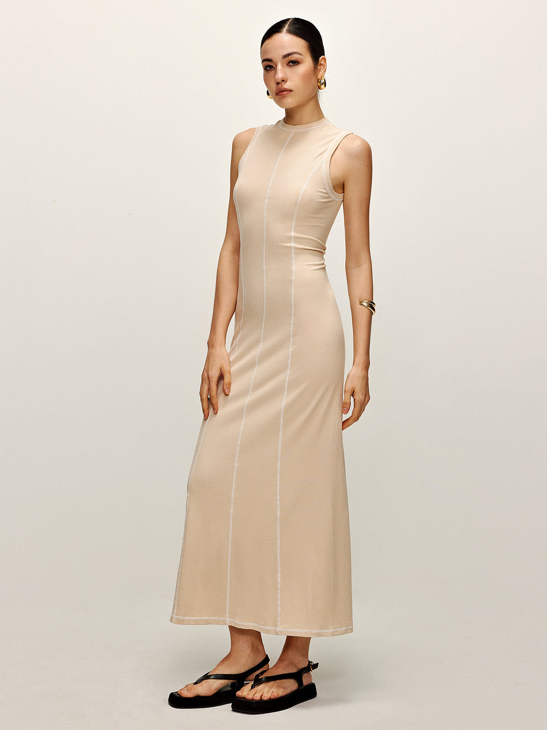 Robe Pull En Maille Avec Passepoil Contrastant