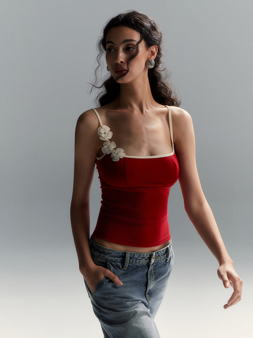 Haut Cami Ajusté Floral à Bordures Contrastées