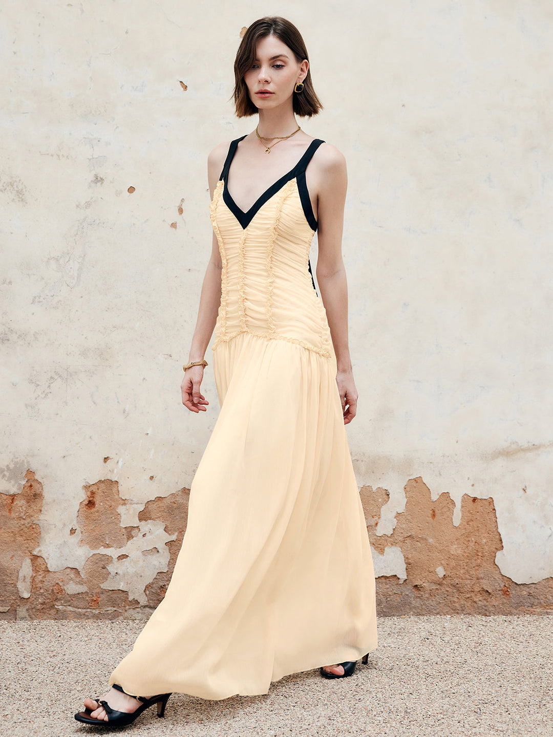 Robe Longue Plissée à Liens Contrastants