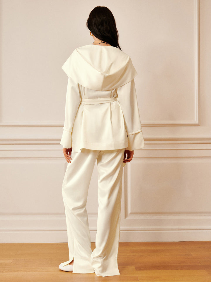 Chemise ceinturée unie en satin