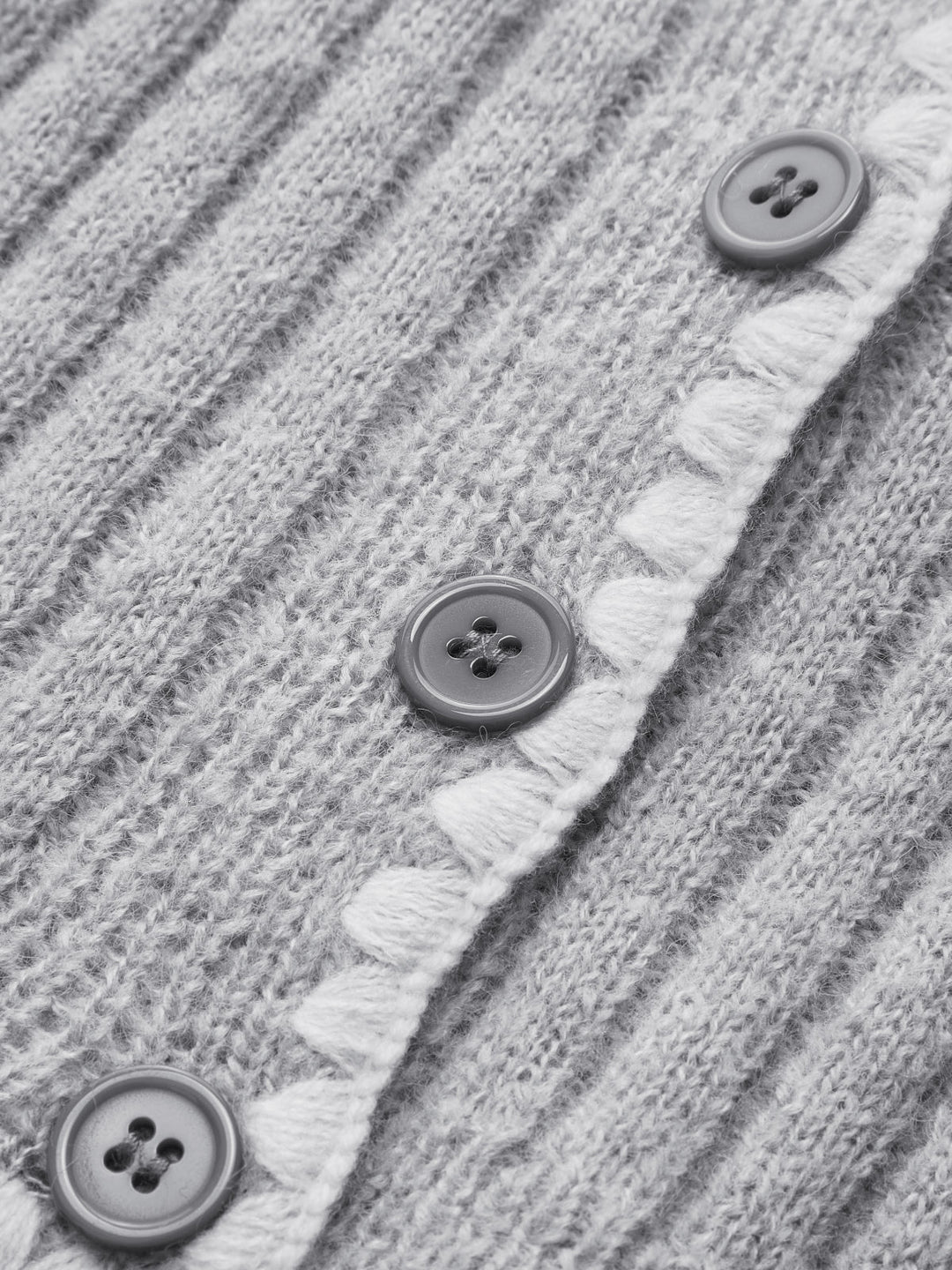 Cardigan à Boutons avec Garniture Brodé Contrastante