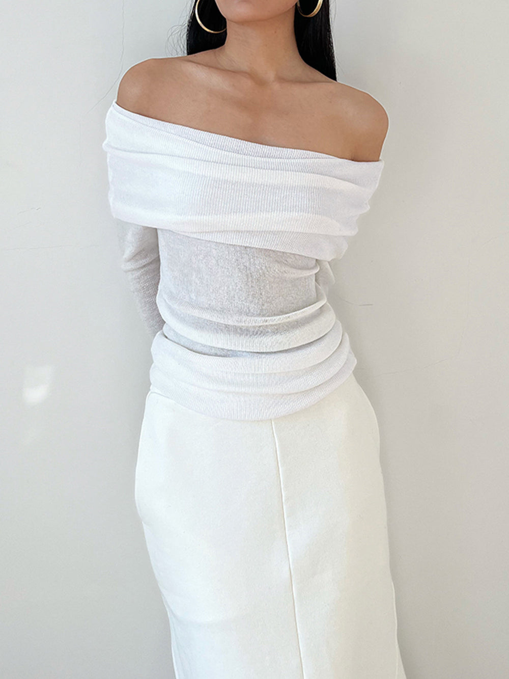 Chemise à épaules dénudées avec revers semi-transparent