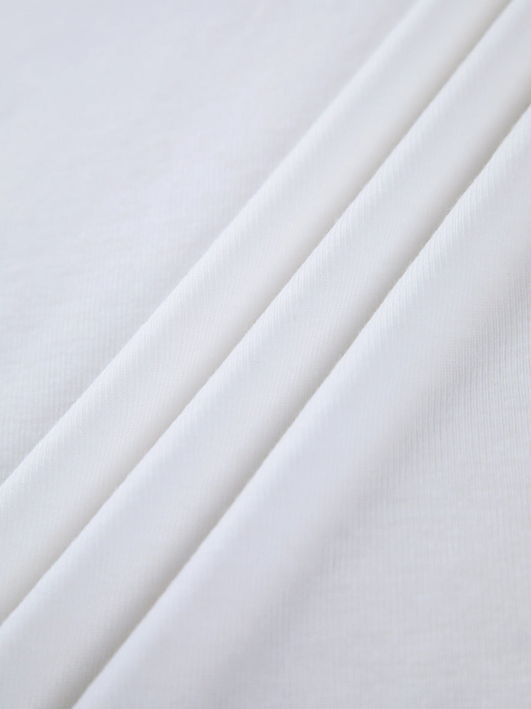 Chemise à épaules dénudées avec revers semi-transparent