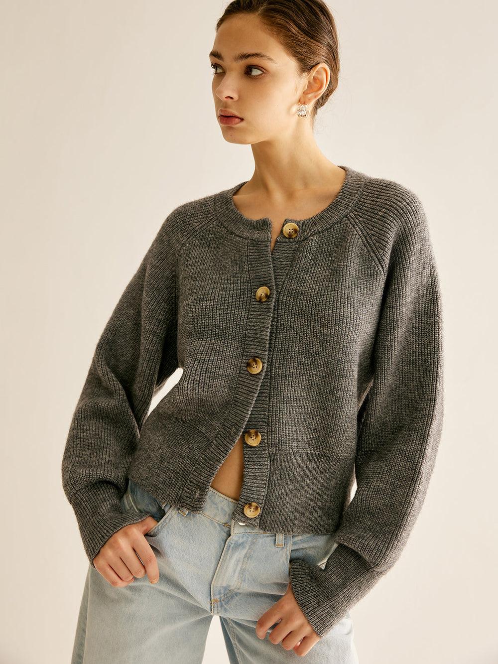 Cardigan Douillet à Boutons