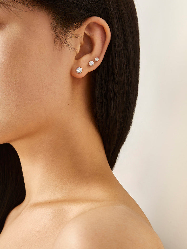 Ensemble de Boucles d'Oreilles Clous en Zircon Scintillant
