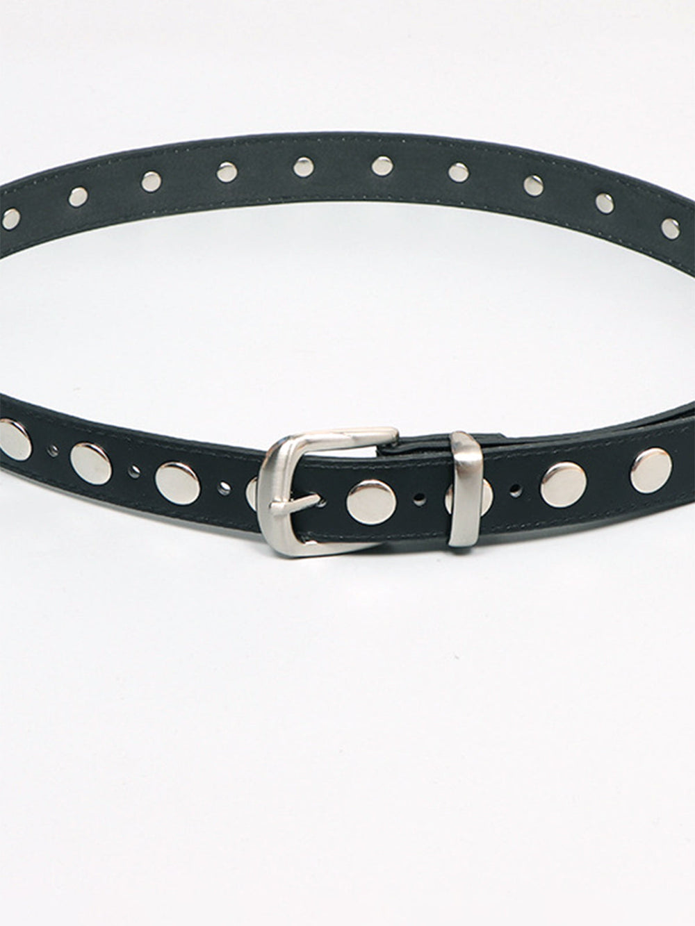Ceinture à boucle souple cloutée