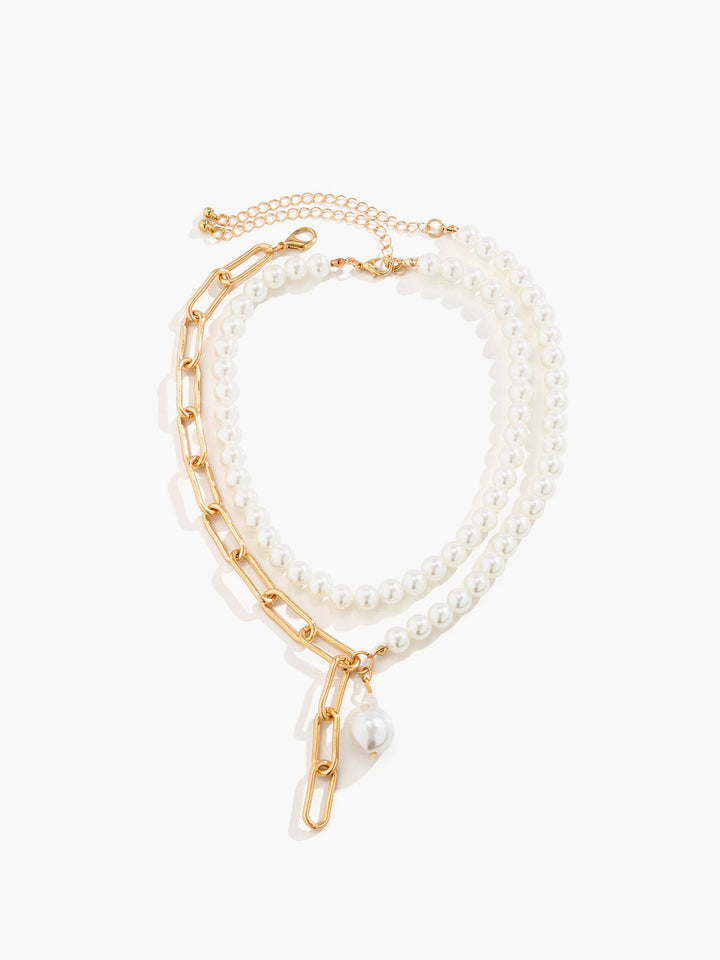 Collier à chaîne ras-du-cou avec perles baroques