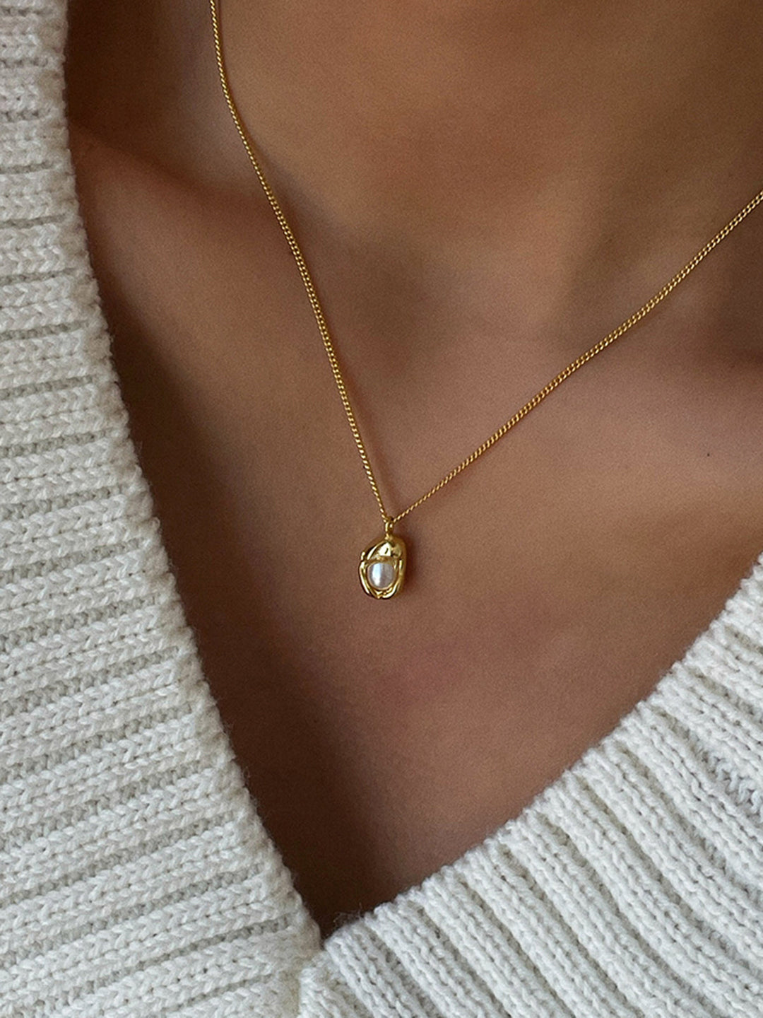 Collier Pendentif Perle Baroque Minimaliste