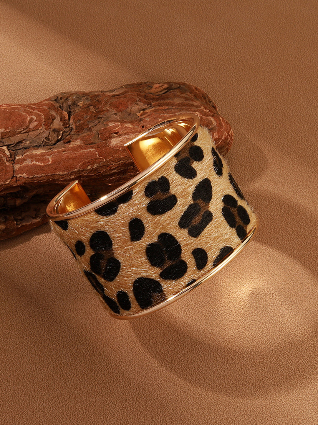 Bracelet à Manchette Ouverte Imprimé Léopard