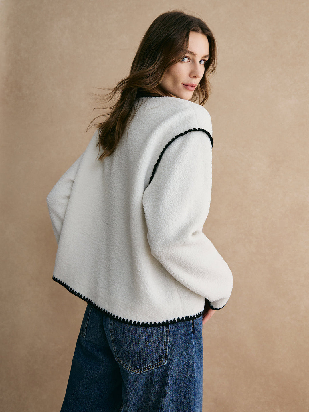 Veste en polaire minky avec bordure contrastée