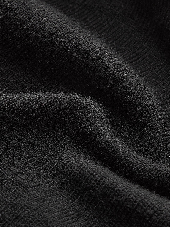 Combinaisons en tricot à encolure en V avec passepoil contrastant