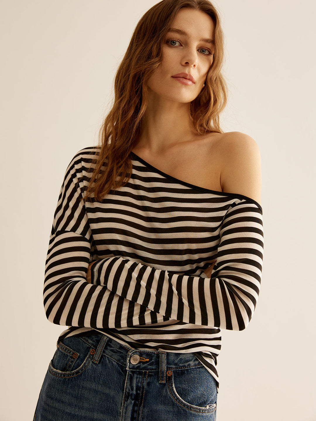 T-Shirt rayé à col asymétrique