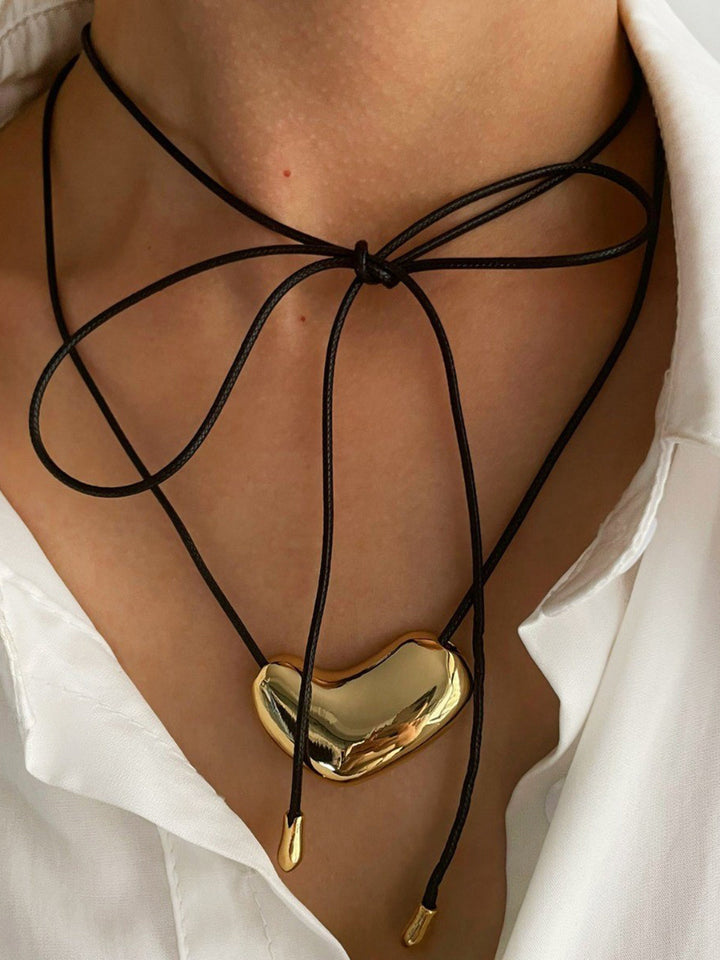 Collier Corde Coeur en V