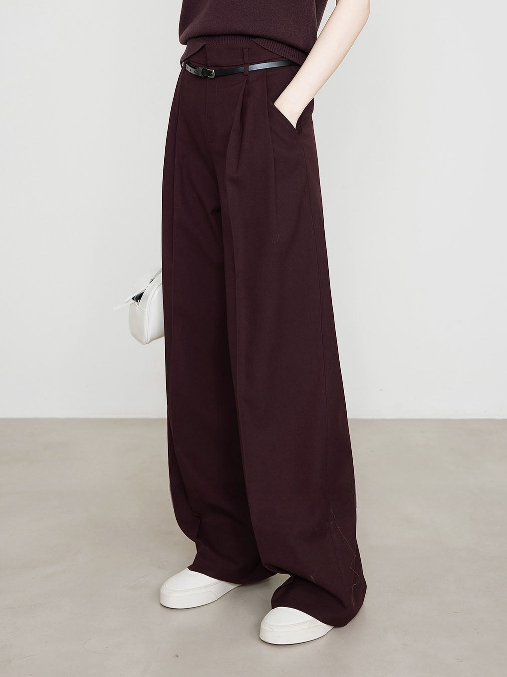 Pantalons utilitaires taille haute plissés sans ceinture