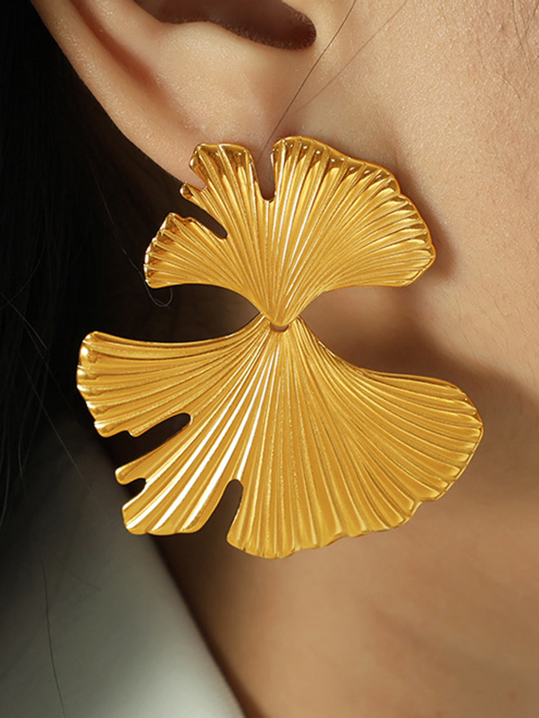 Boucles d'oreilles Ginkgo Leaf Ripple