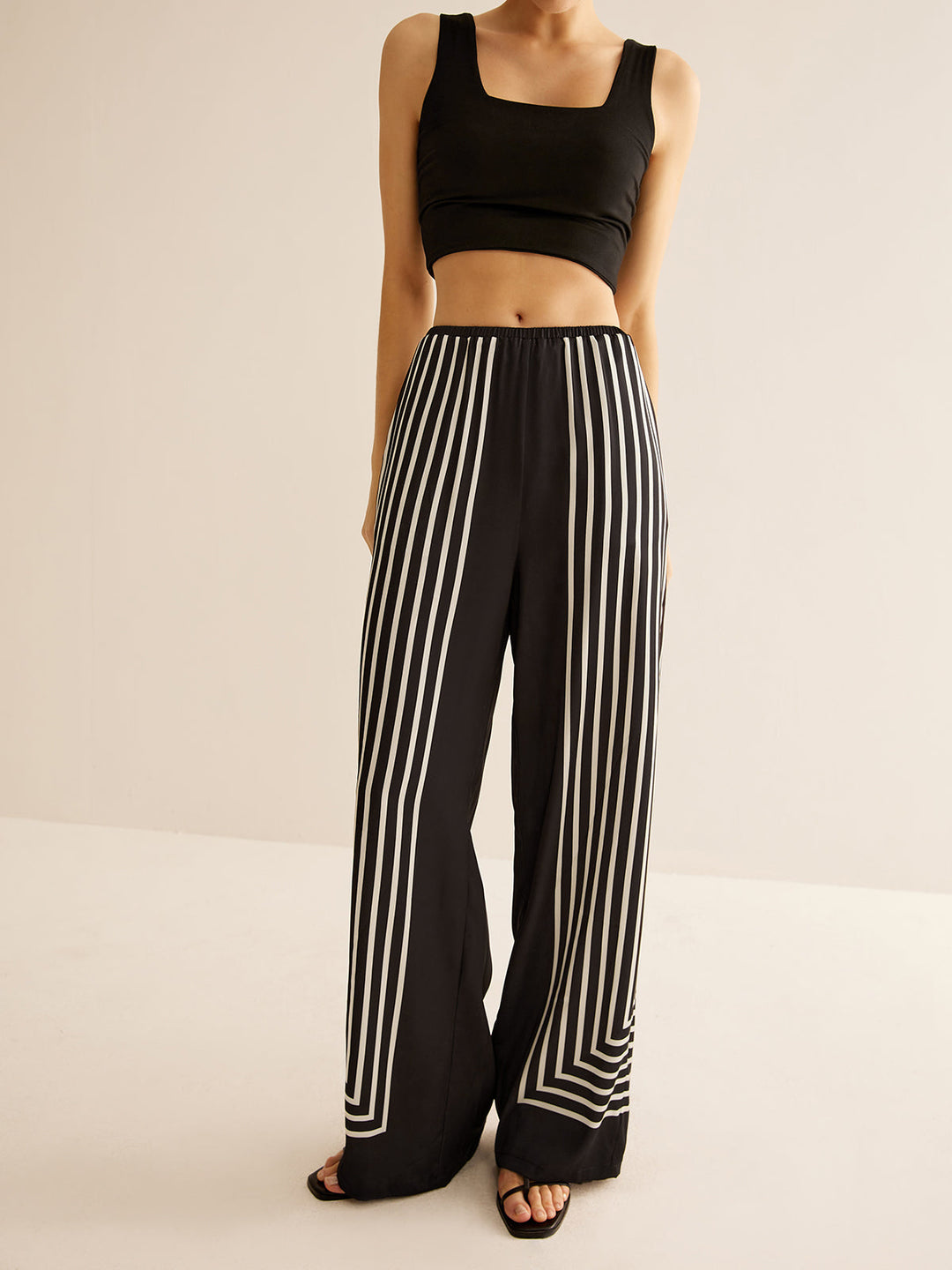 Pantalon Satin à Rayures Géométriques