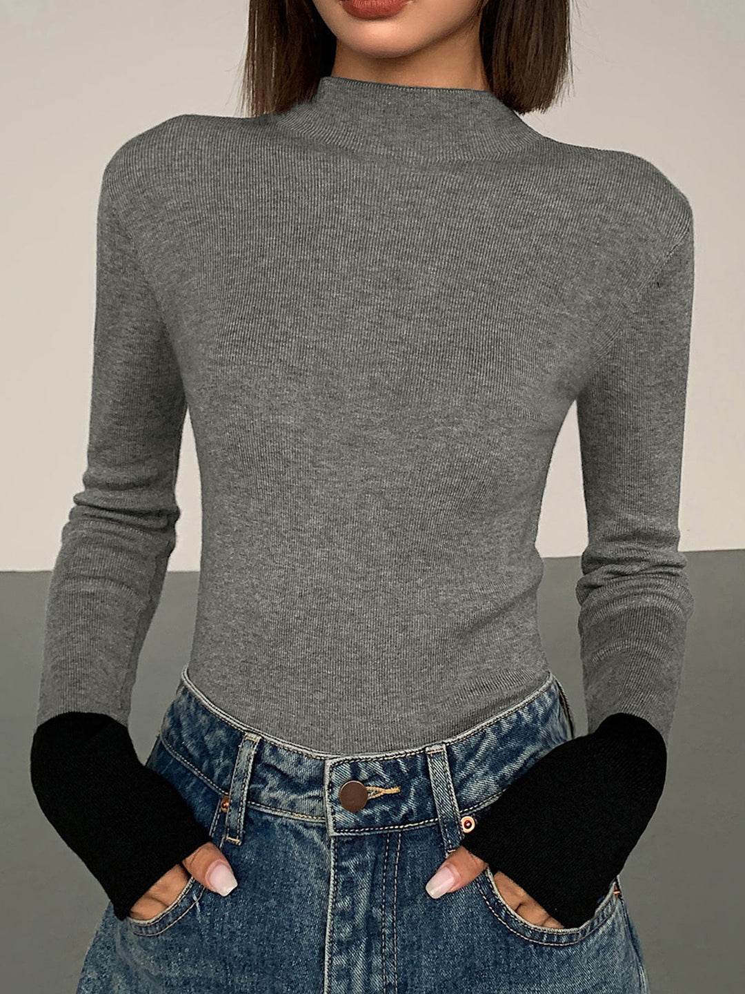 Haut en tricot avec poignets contrastants