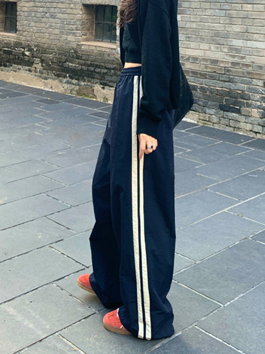 Pantalons à cordon avec bordure latérale contrastante