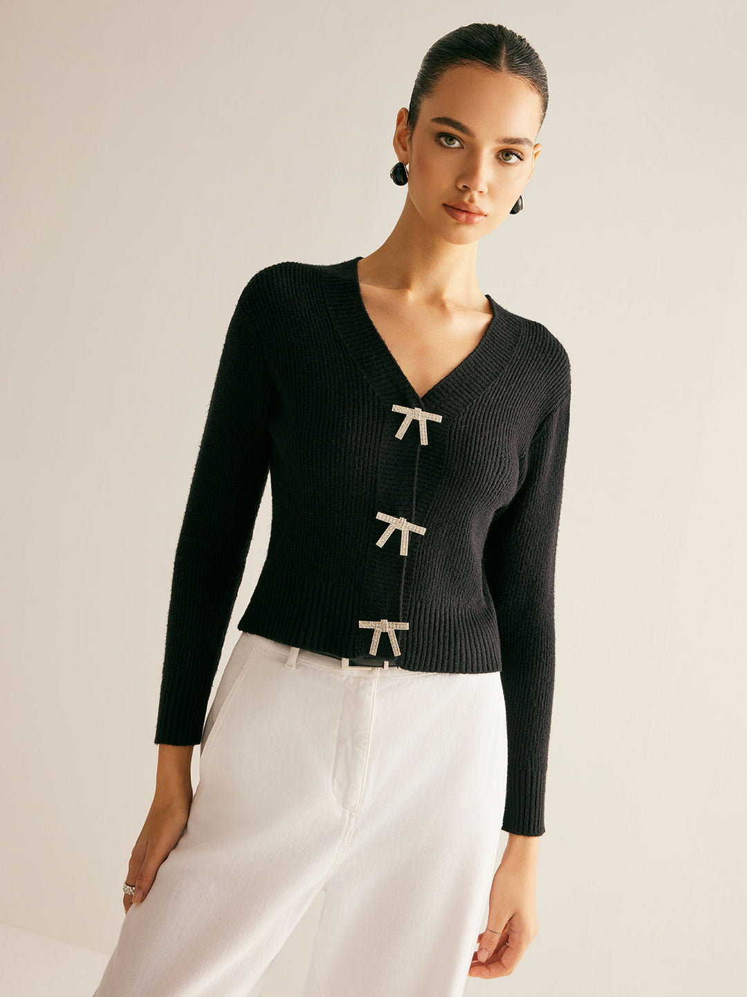 Cardigan Ajusté Côtelé avec Noeud en Strass