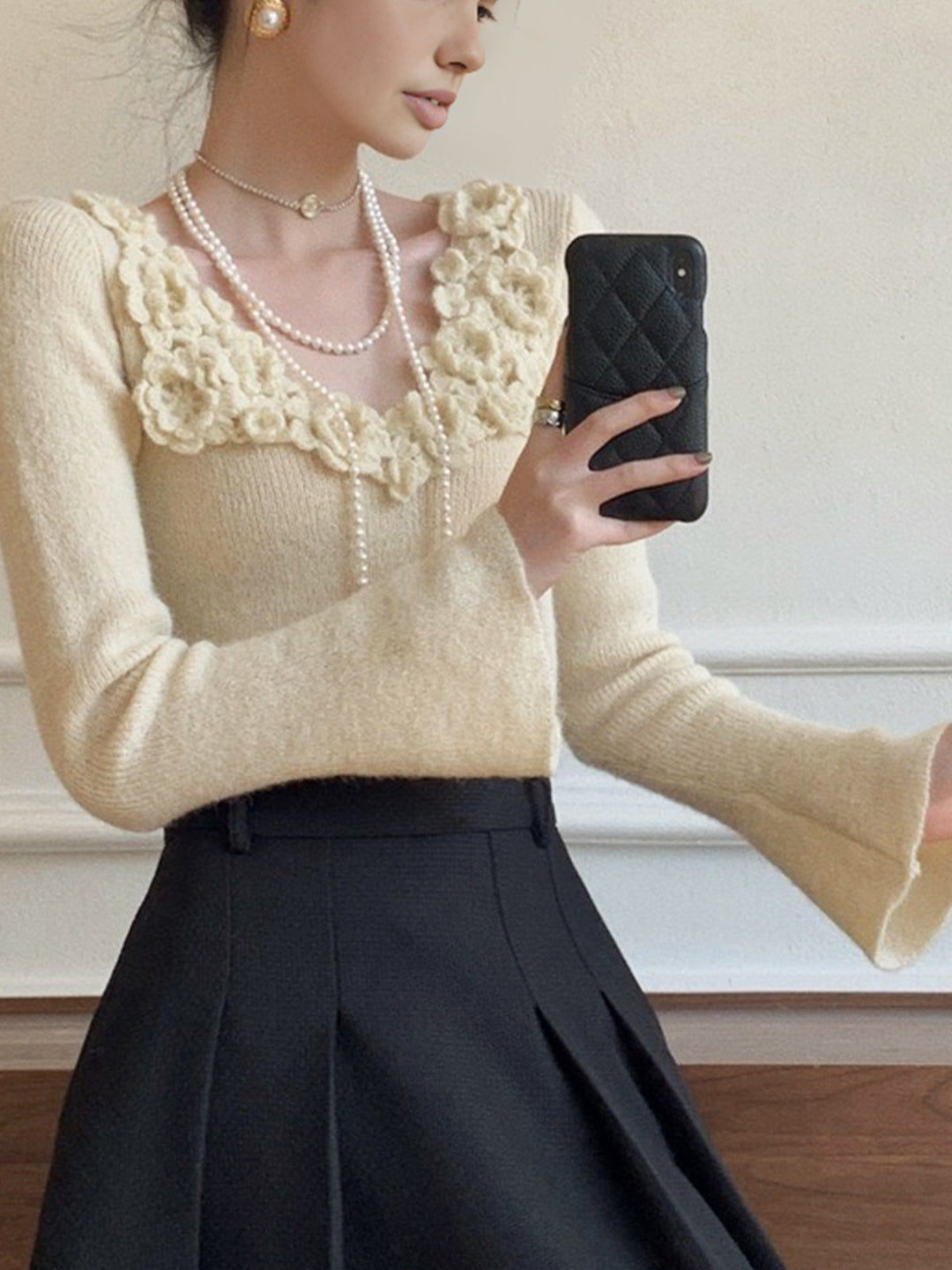Haut en tricot côtelé à col floral