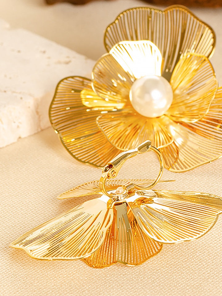 Boucles d'oreilles Fleur en Métal 3D avec Perle