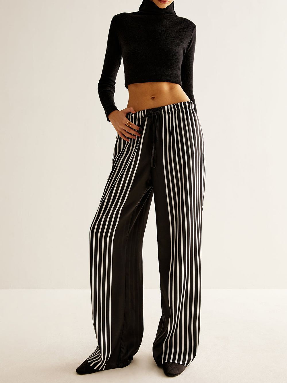 Ensemble Pantalon Taille Haute à Rayures et Col Claudine Color Block