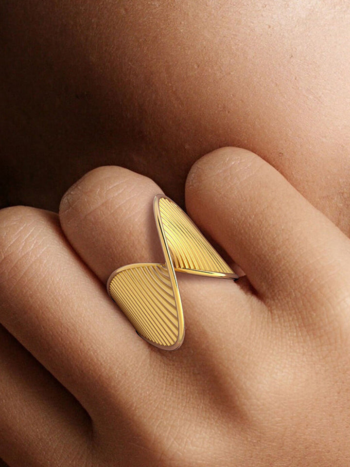 Bague Ondulée Torsadée