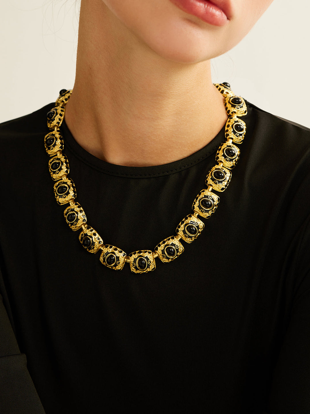 Collier Émail Vintage