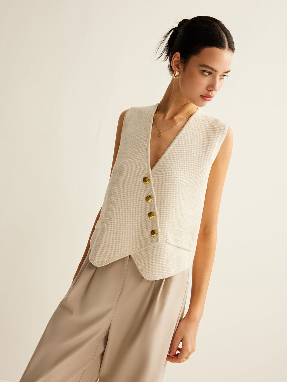 Gilet Pull Boutonnière Asymétrique