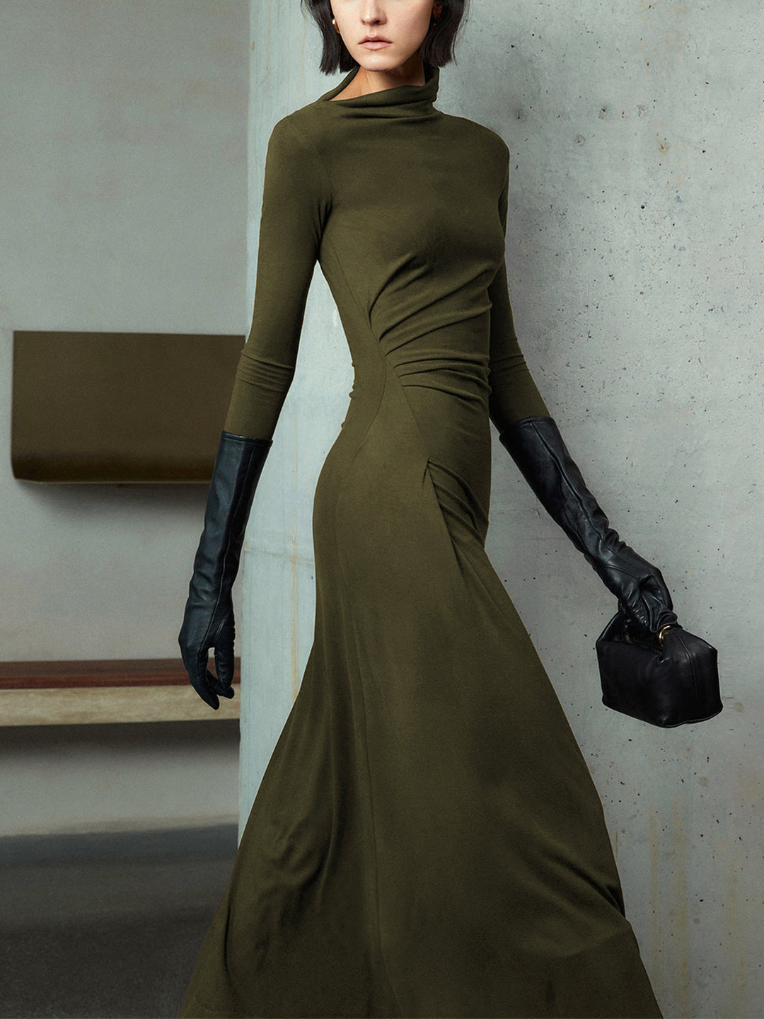 Robe Maxi à Manches Longues et Décolleté Asymétrique Ruché