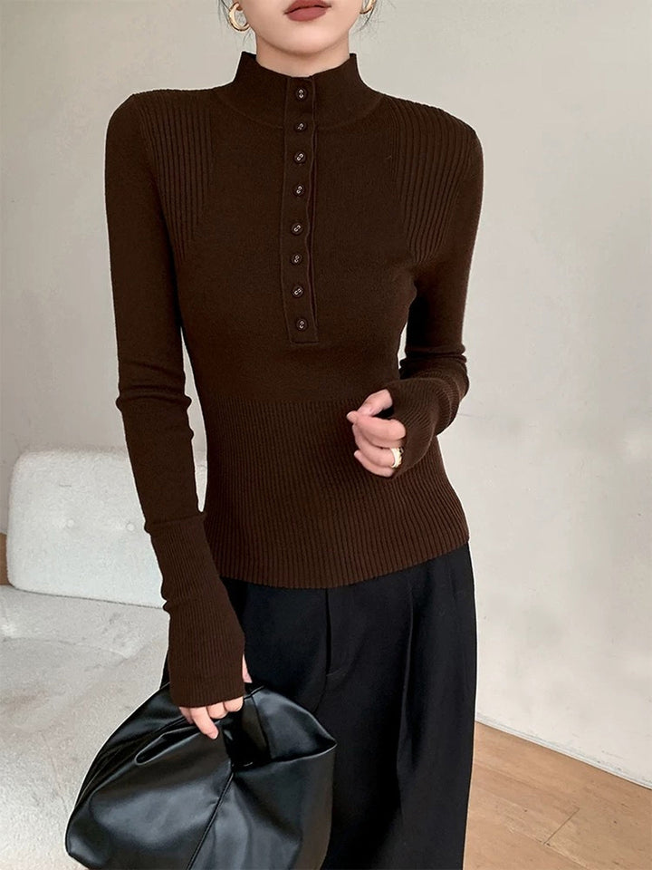 Pull ajusté à col roulé