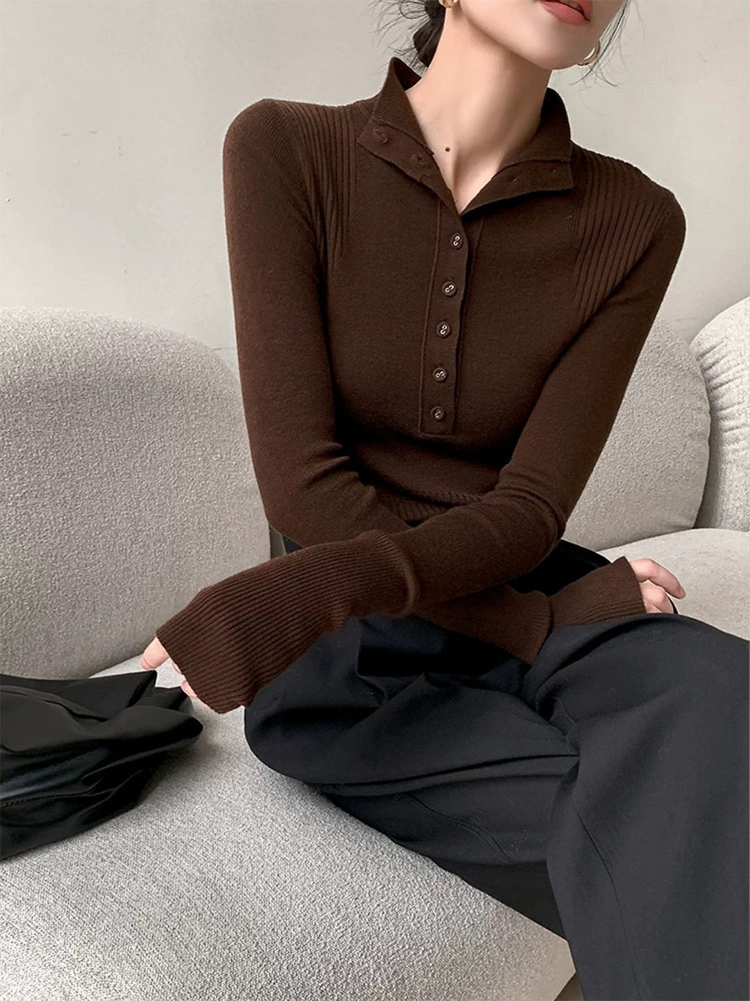 Pull ajusté à col roulé