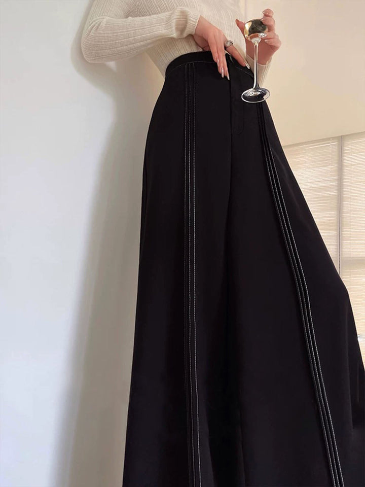 Pantalons évasés à jambes larges à barres contrastées