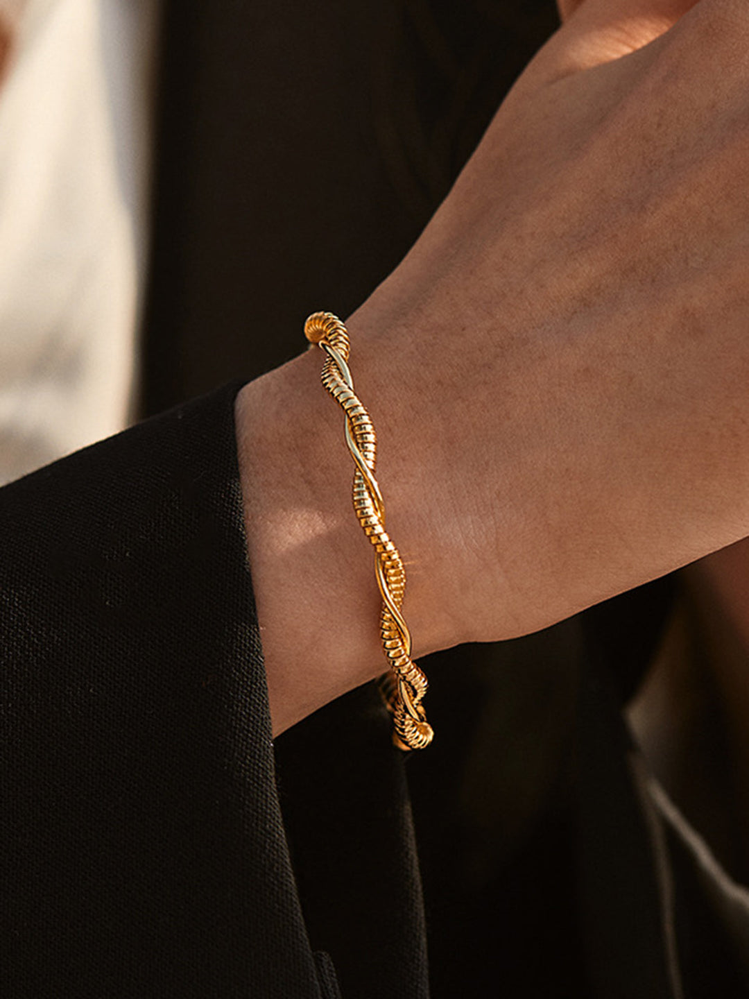 Bracelet Manchette Ouvert Minimaliste