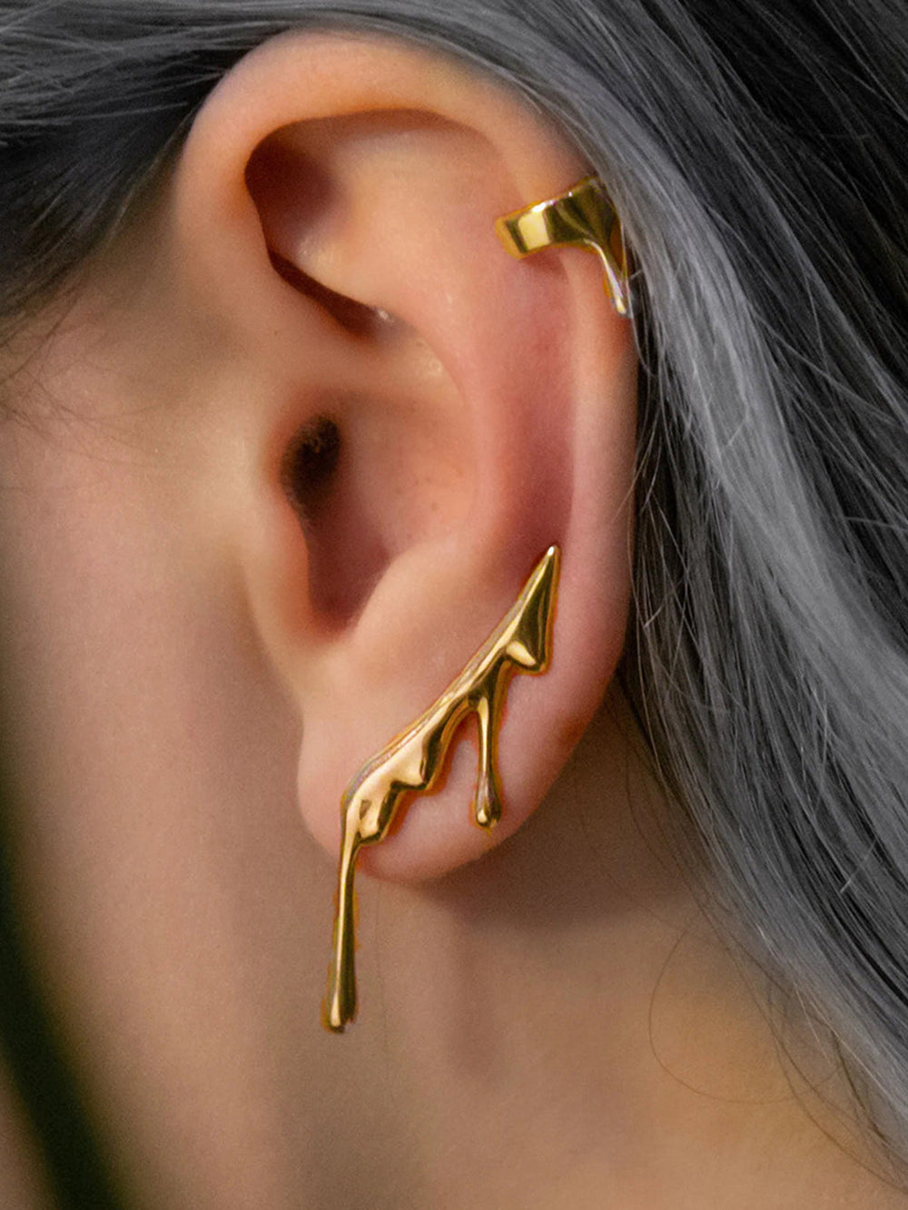 Manchette d'oreille dorée Lave Droite