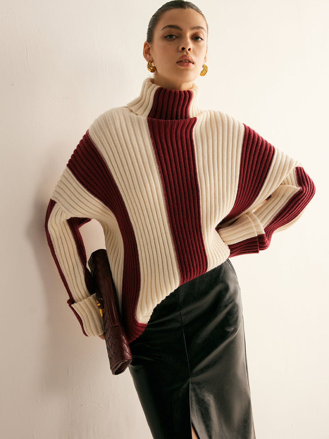 Pull en maille à col roulé couleur bloc côtelée