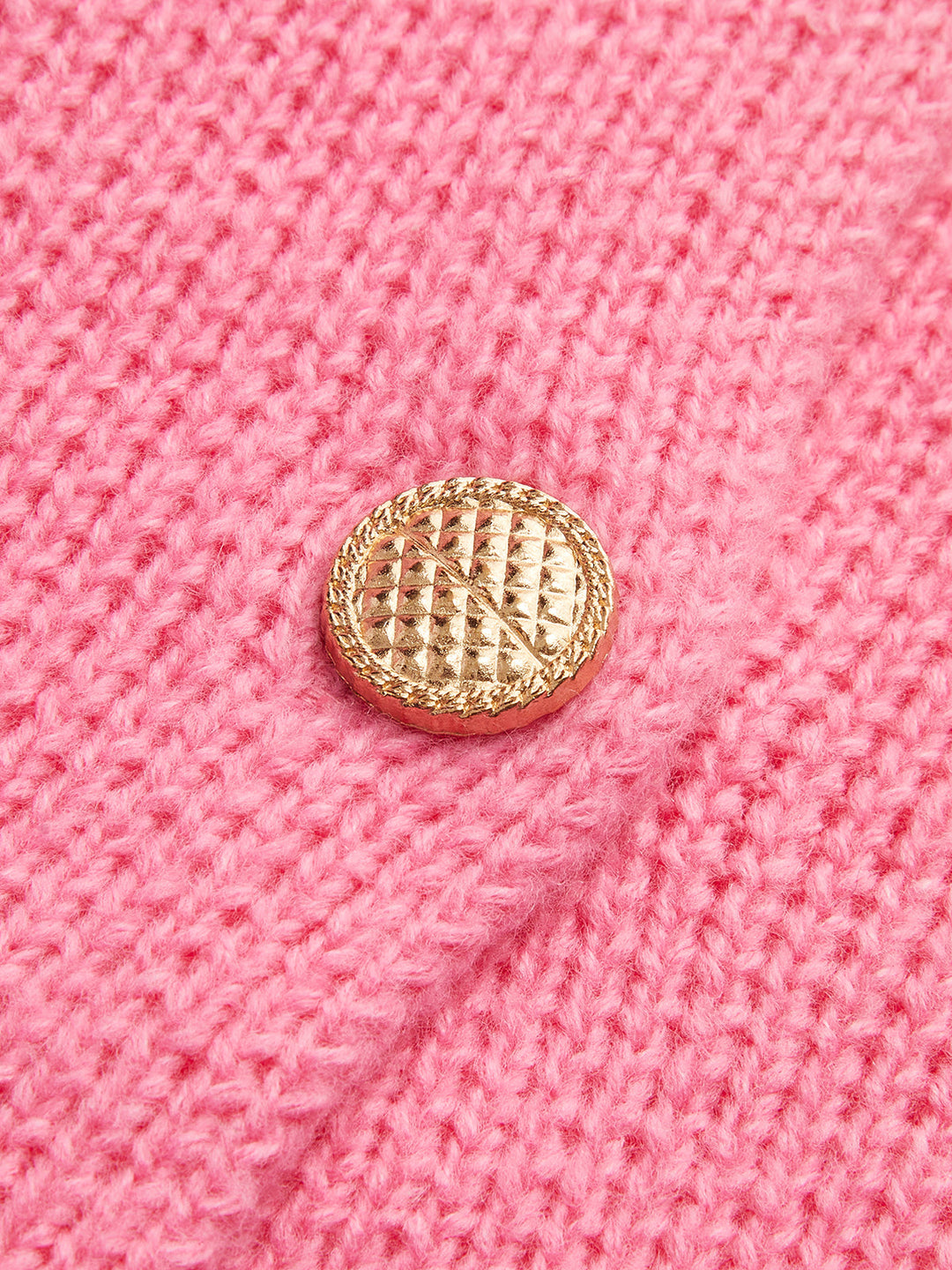 Vêtement d'extérieur en tricot à col ras du cou et boutons dorés